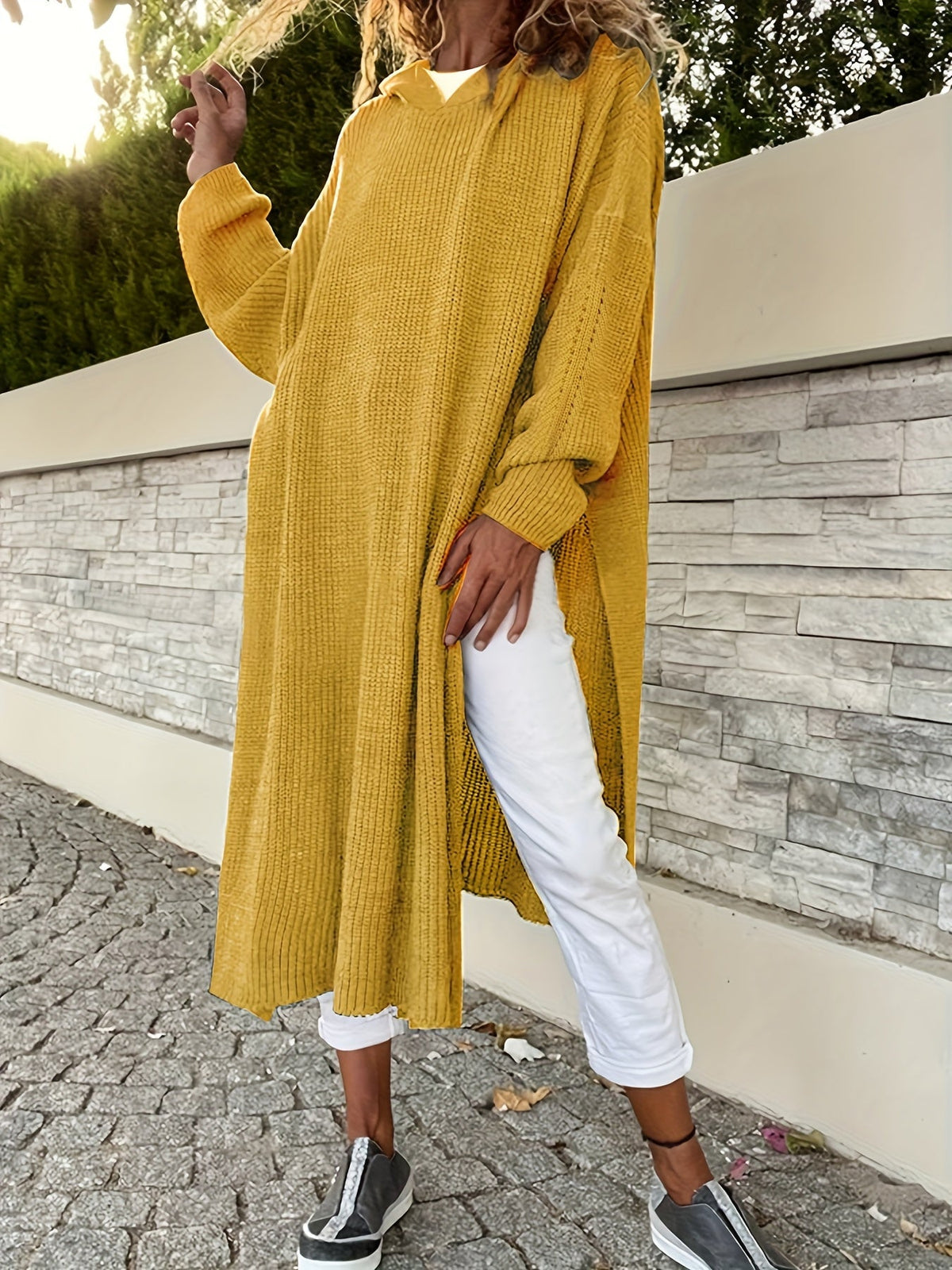 Jocelyn – Strick-Pulloverkleid mit Kapuze