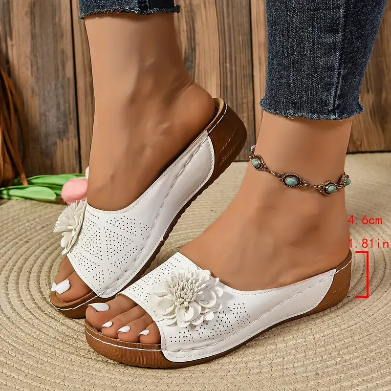 Flora | Orthopädische Sandalen mit Blumenmotiv