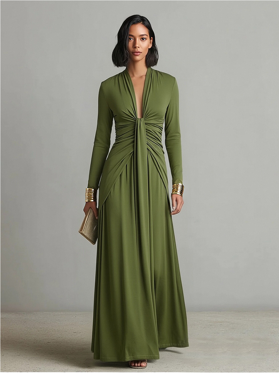 Olivgrünes langes Kleid aus elastischer Seide mit tiefem V-Ausschnitt und gerafften Details, Glamouröses Maxikleid