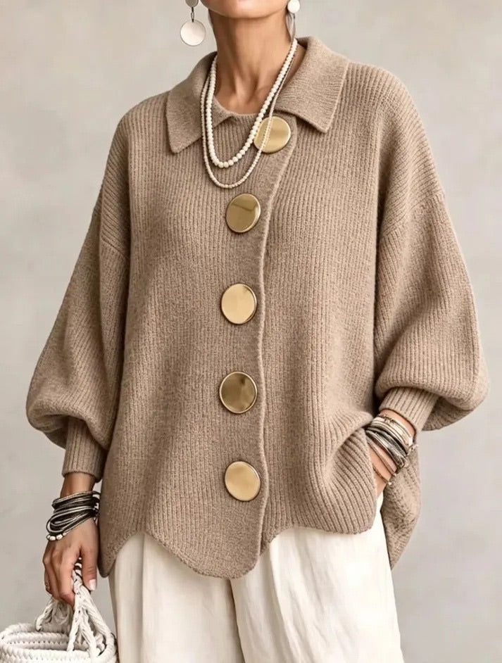 Karina | Oversize-Strickjacke mit Kragen und Knöpfen
