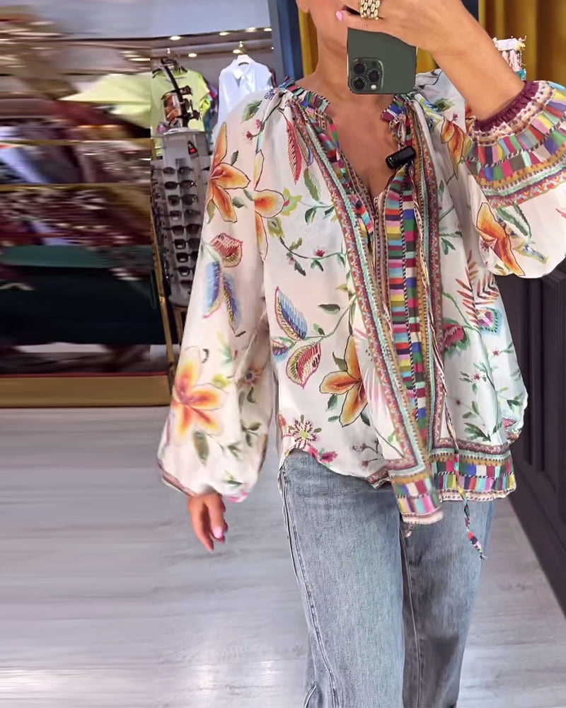 Sexy Bluse mit V-Ausschnitt und modischem Druck