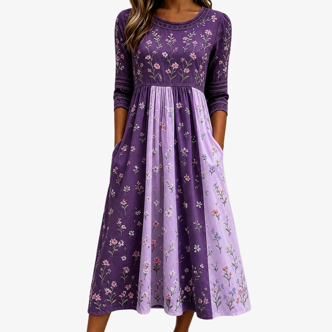 Midi-Kleid mit Einsätzen in der Farbe „Lavender Wildflower“