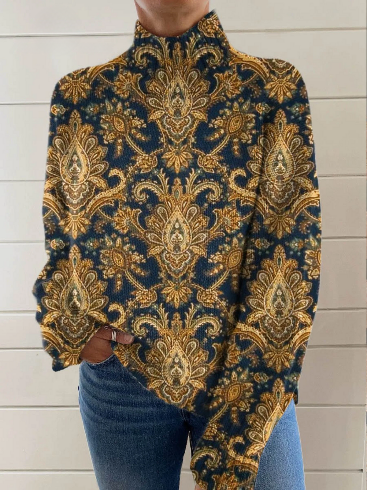 Scarlett | Rollkragenpullover mit Vintage-Blumenmotiv