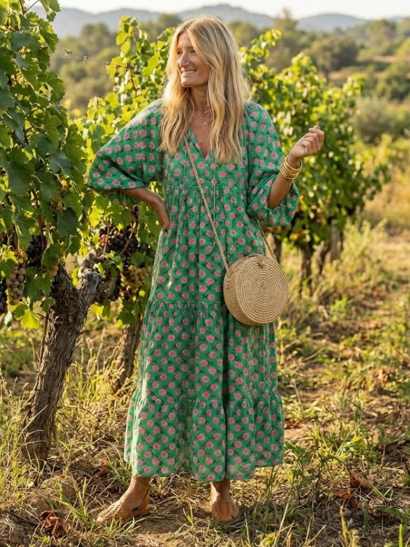 Fiora | Midi-Kleid mit V-Ausschnitt, Stufenrock und Blumenmuster