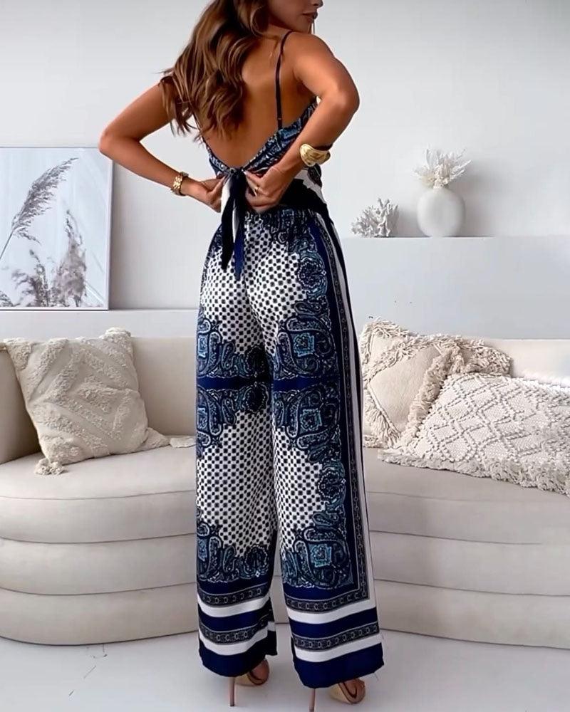 Helen | Zweiteiliges Kleideset mit modischem Oberteil und Hose, bereit für die Feiertage