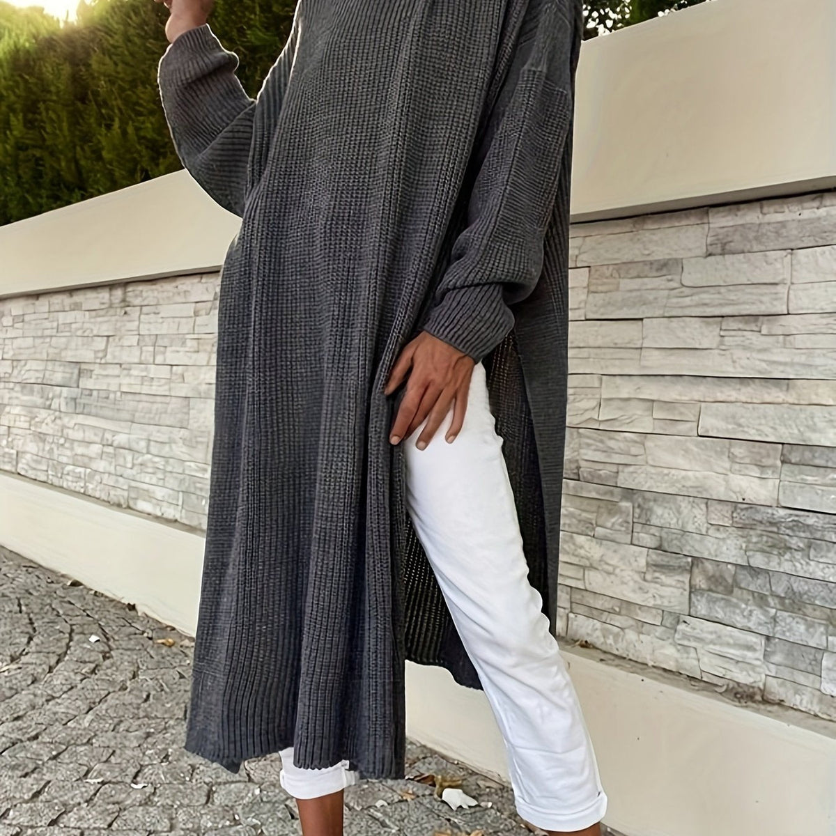 Jocelyn – Strick-Pulloverkleid mit Kapuze
