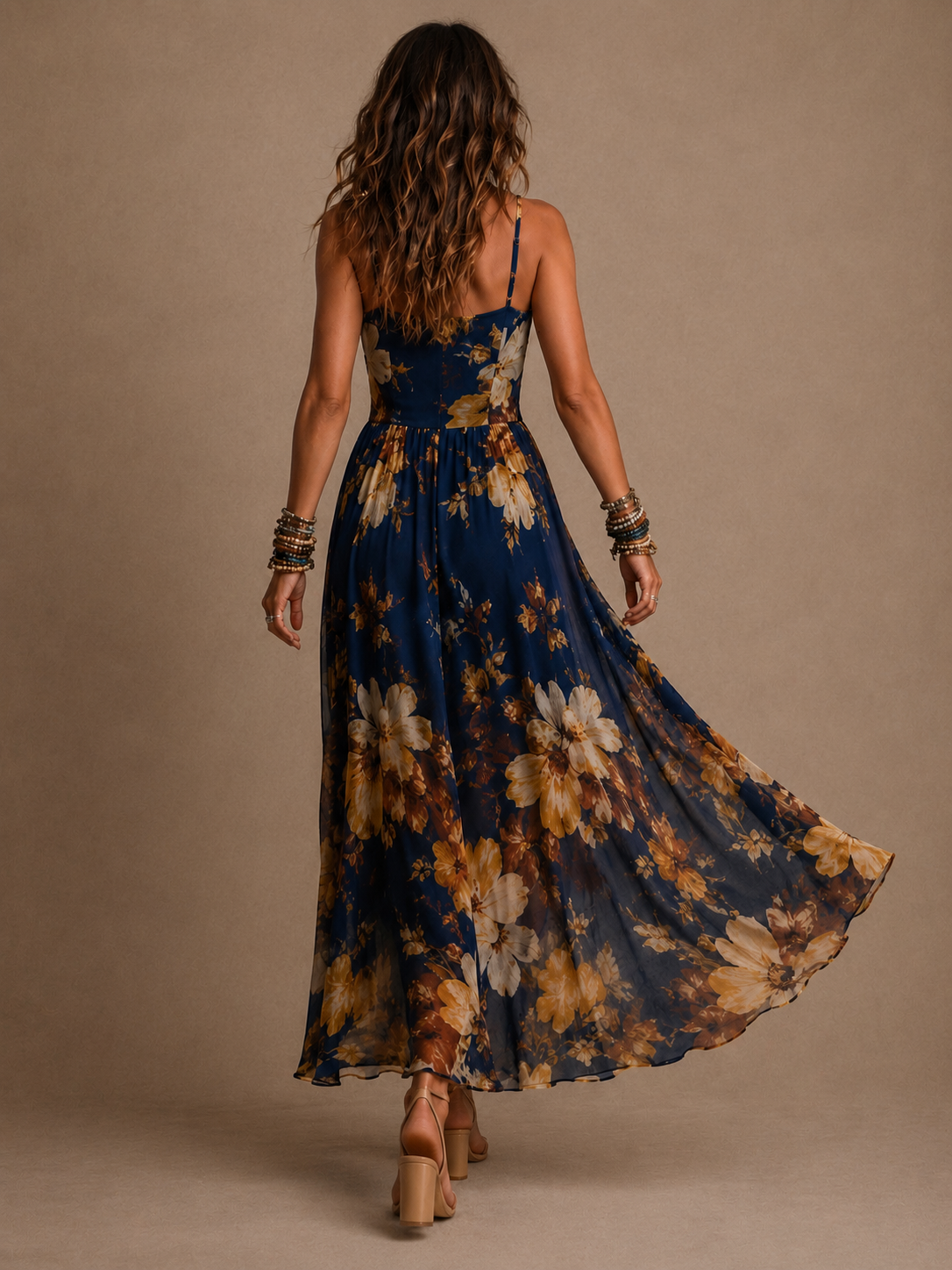 Rosine | Langes geblümtes Kleid mit Spaghettiträgern