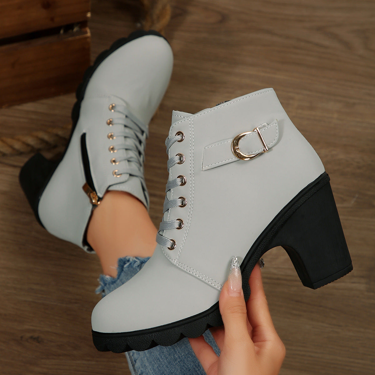 Nordische Eleganz – Stiefeletten