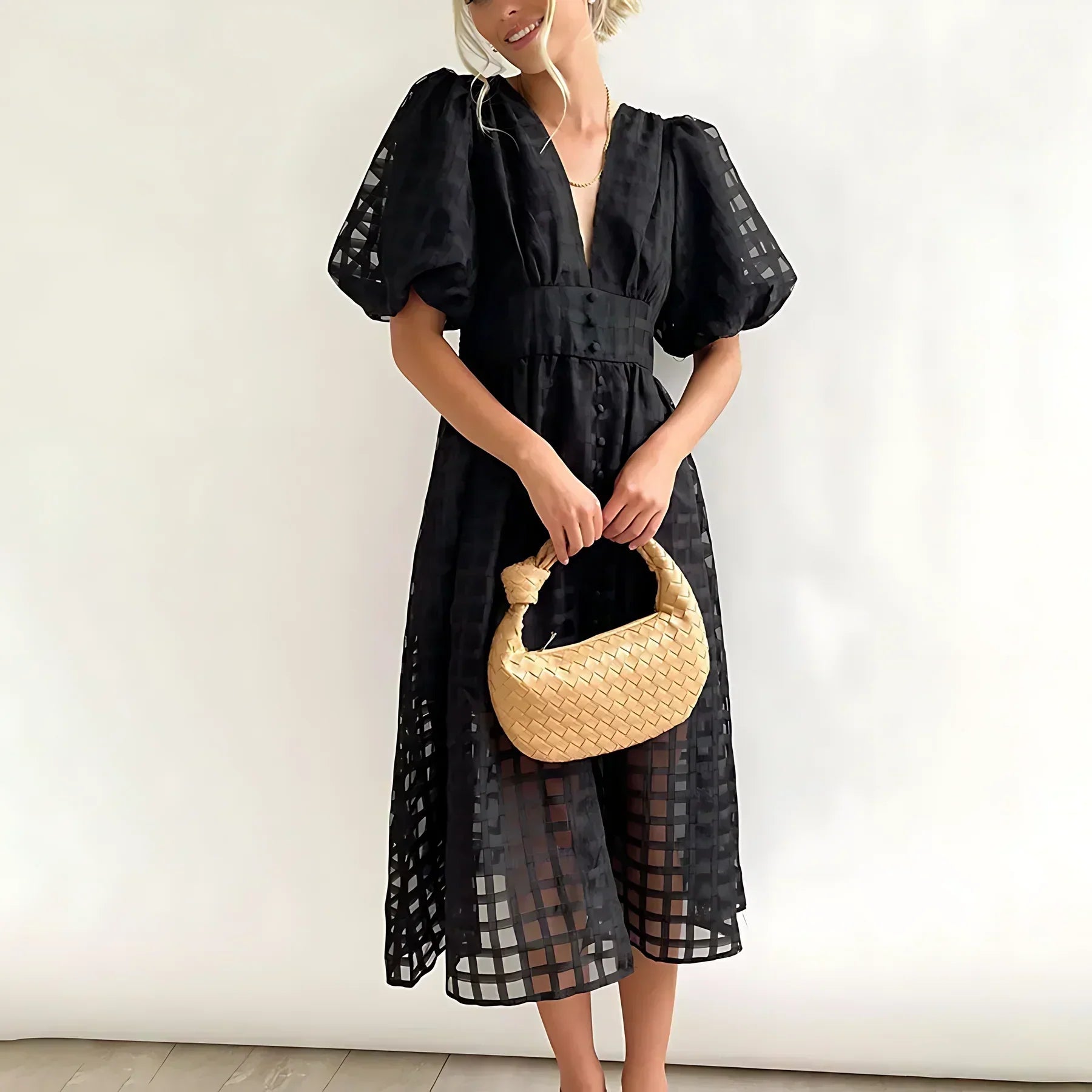 JORINA I STYLISCHES KLEID MIT V-AUSSCHNITT