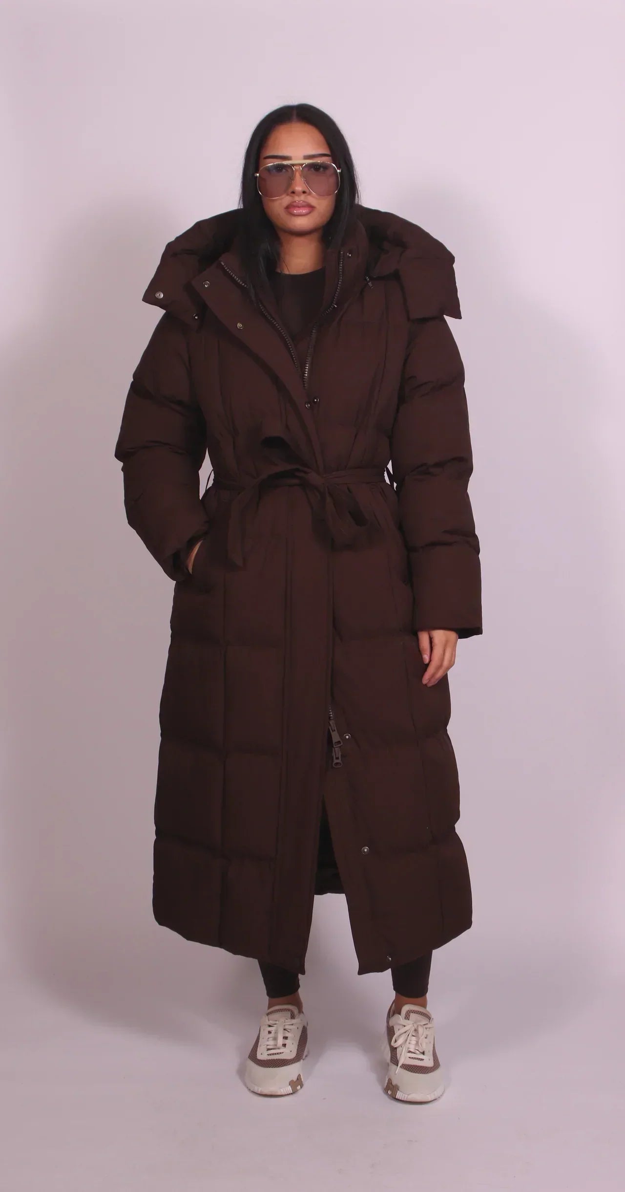Amina | Langer Gürtel-Puffer-Mantel
