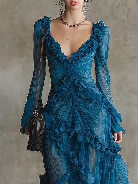Freya – Blaues Chiffonkleid mit Rüschen