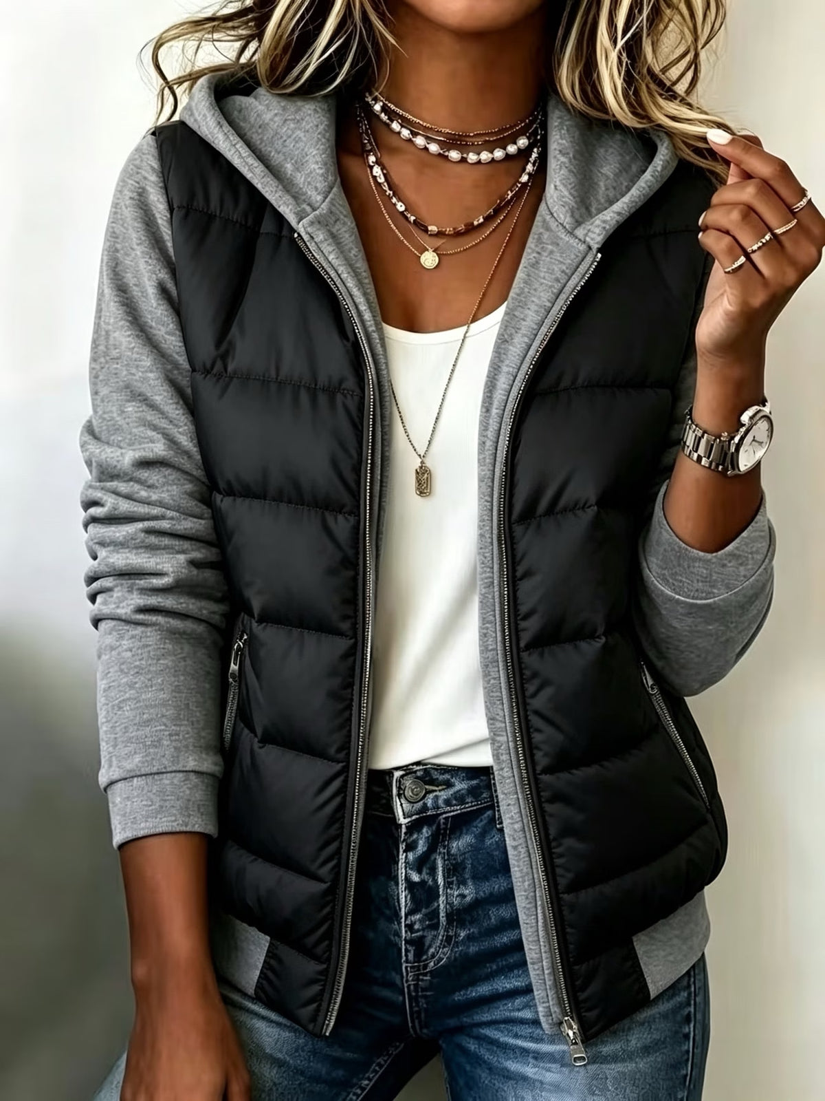 Nina – Gesteppte Colorblock-Jacke mit Kapuze