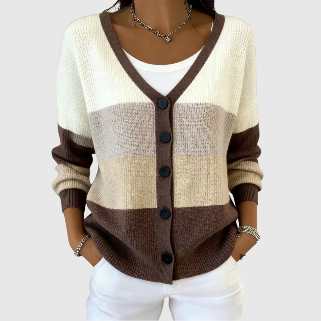 Felicia | Strickjacke mit Knöpfen