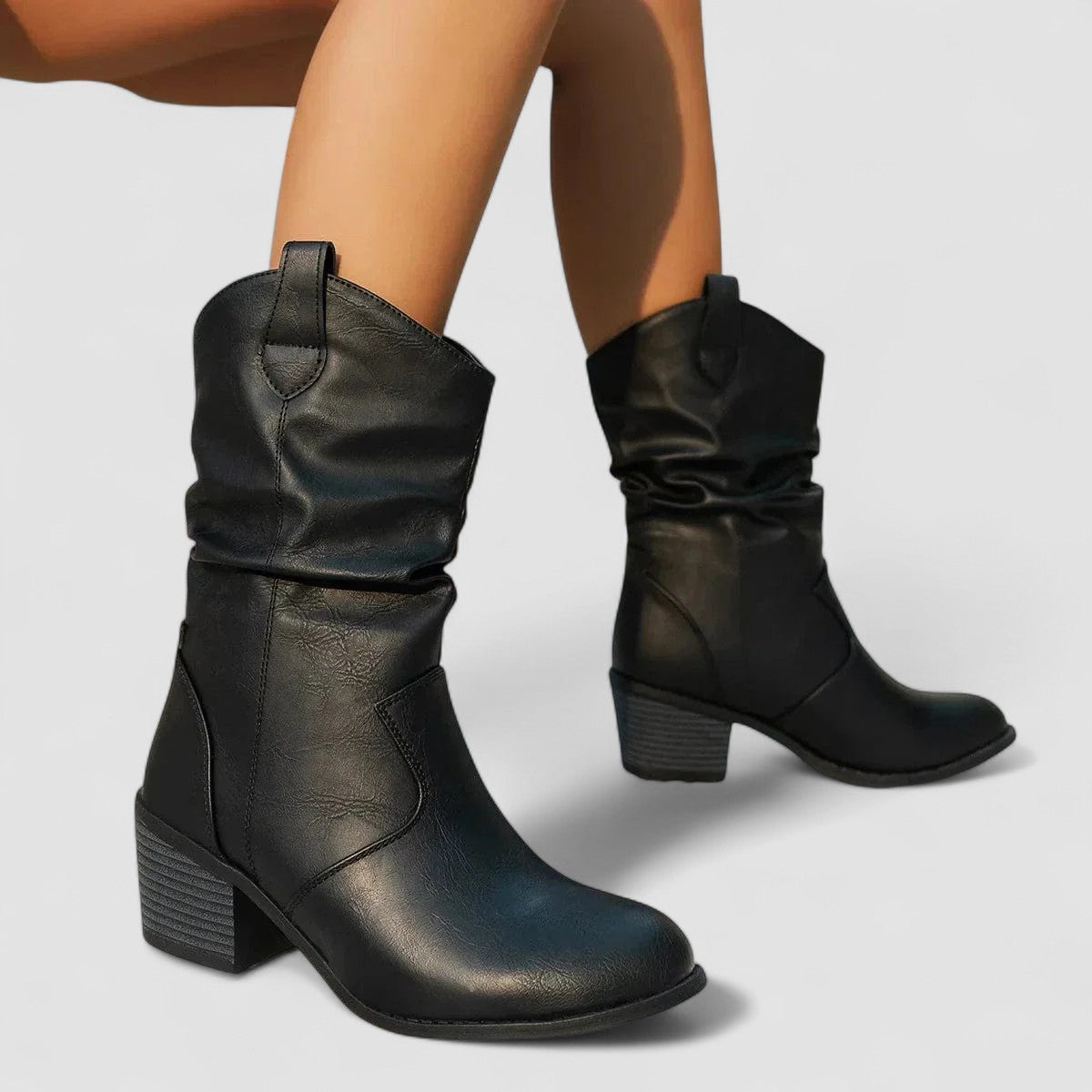 Eleanora | Stiefel mit gerafftem Schaft und Absatz