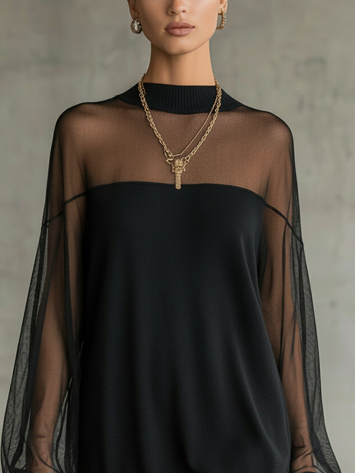 Domitille – Minikleid mit transparenten Ärmeln