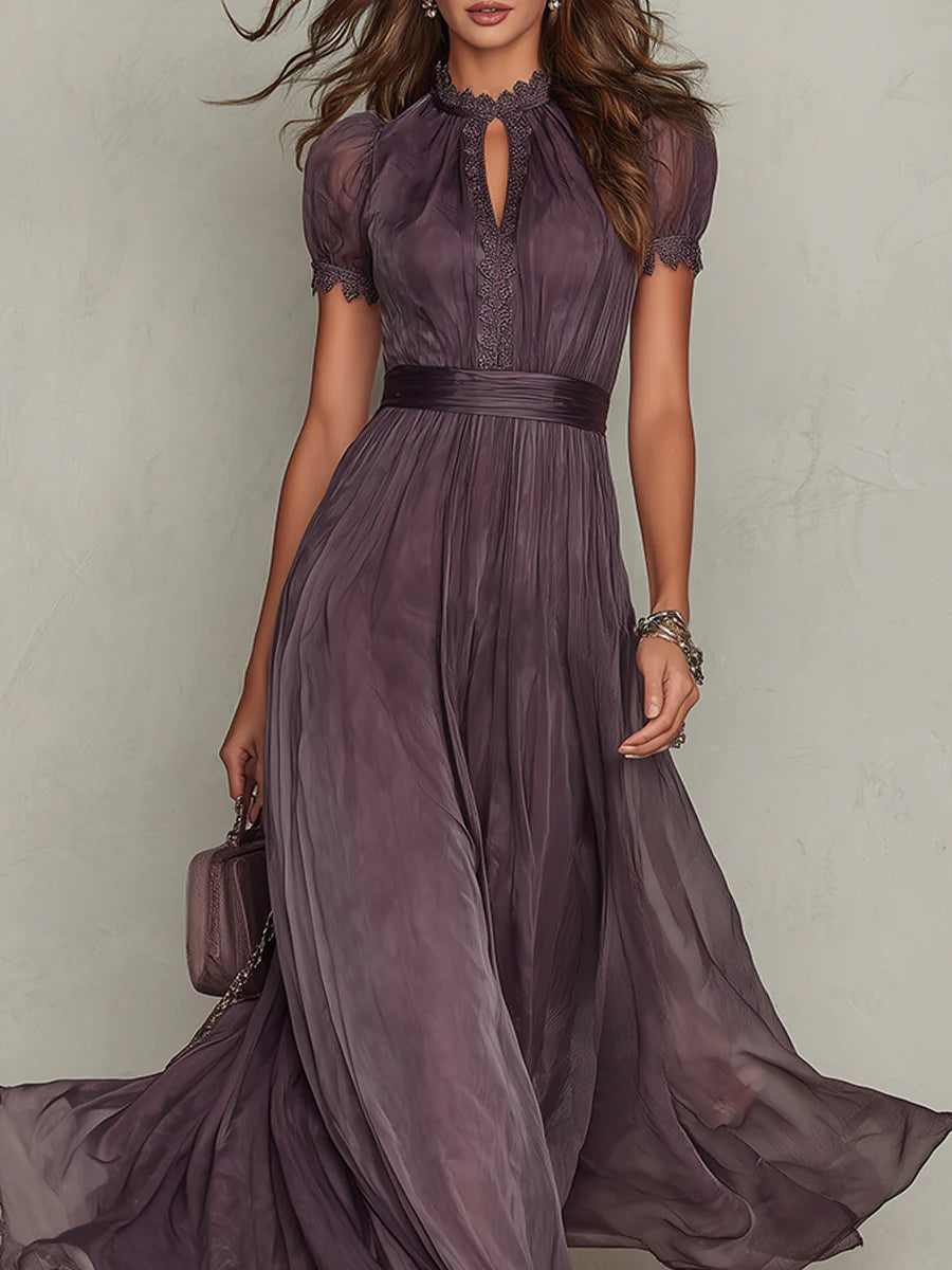 Violette | Chiffon-Maxikleid mit herzförmigem Ausschnitt und Spitzenbesatz
