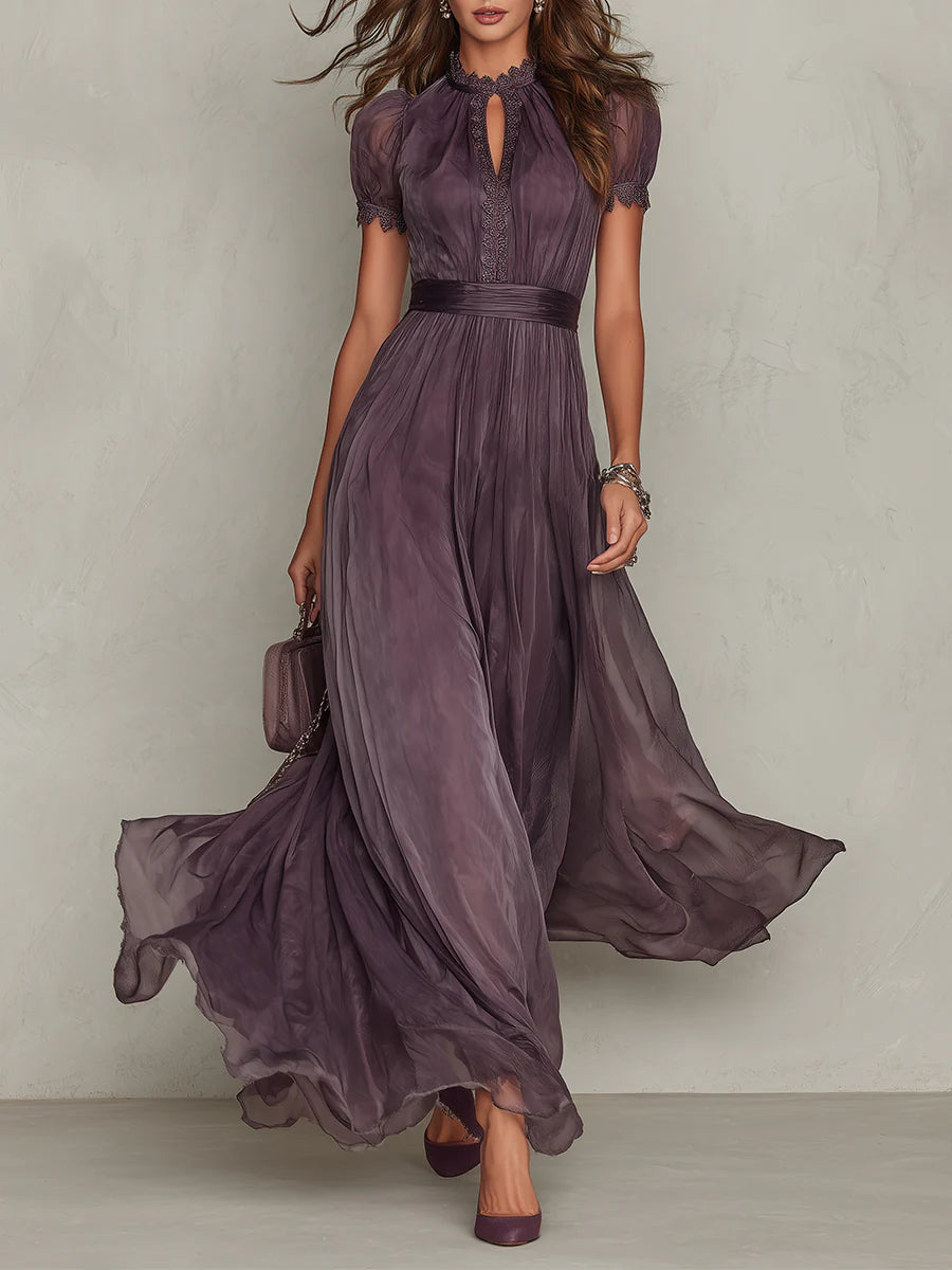 Violette | Chiffon-Maxikleid mit herzförmigem Ausschnitt und Spitzenbesatz