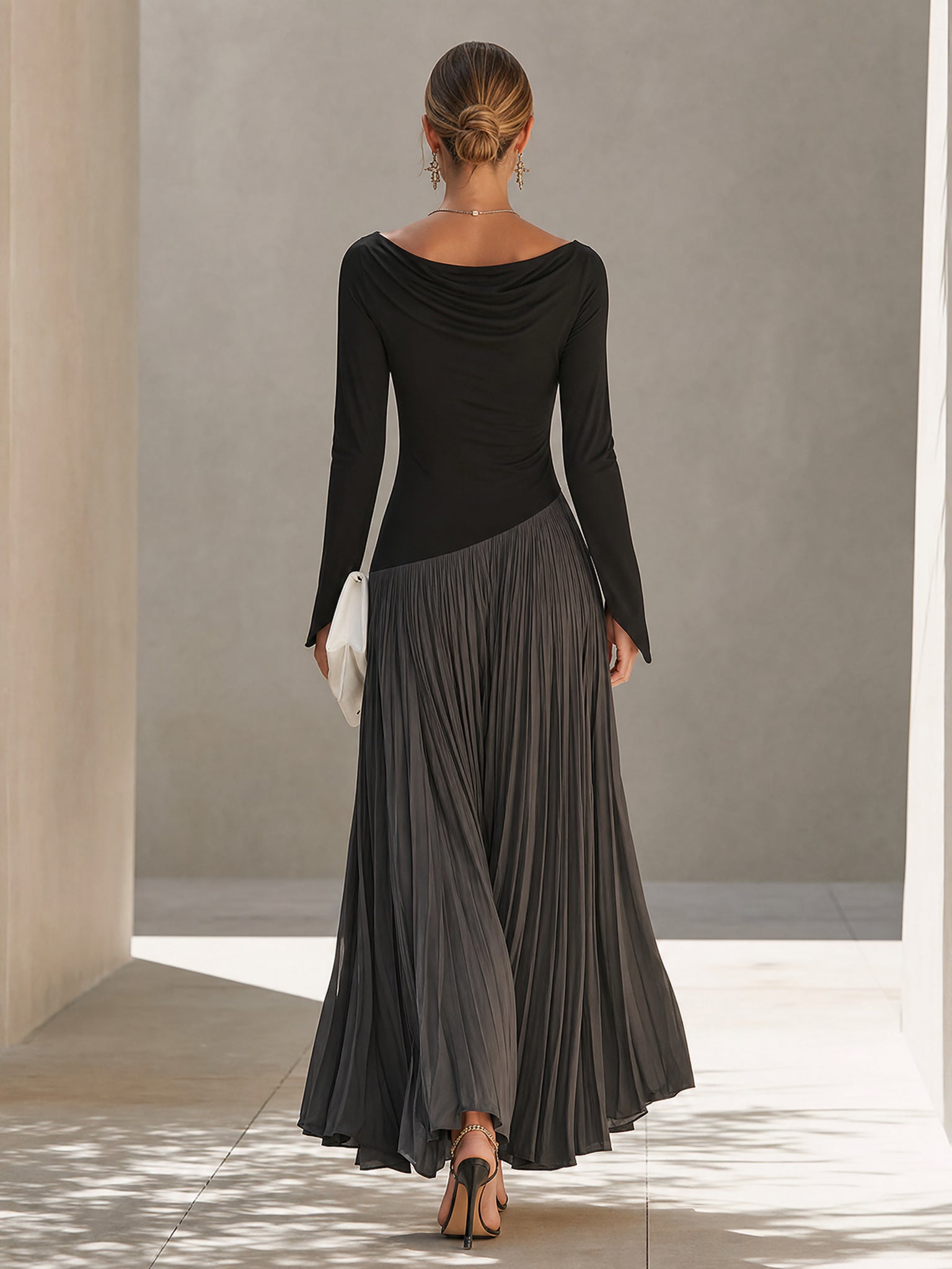 Vera | Zweifarbiges drapiertes Maxikleid