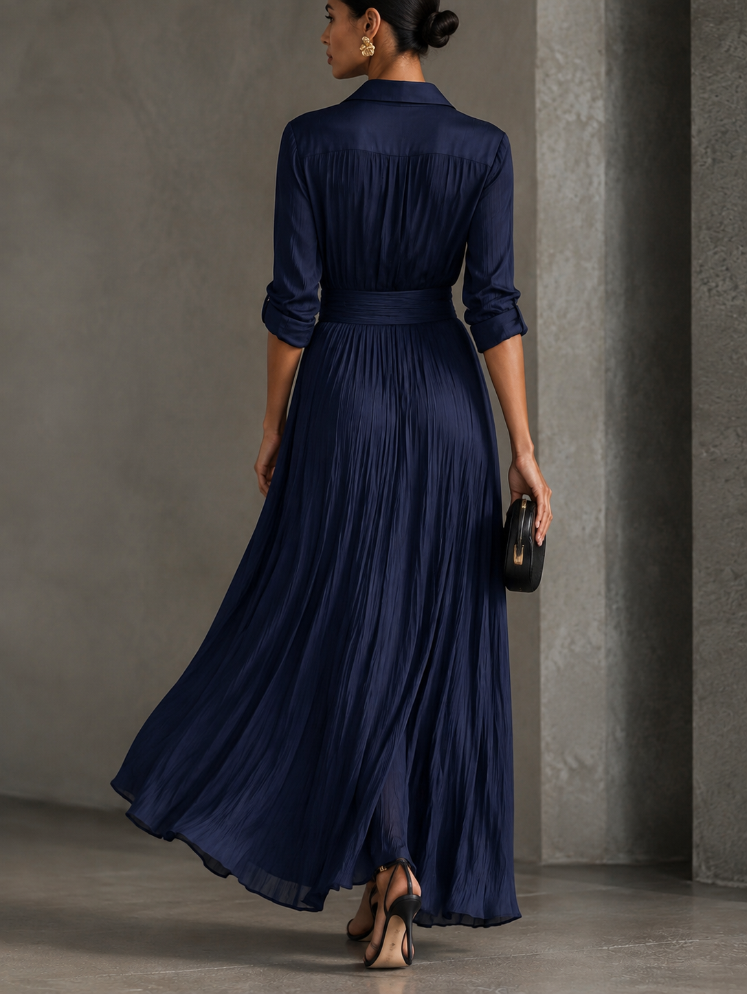 Gabrielle | Elegantes marineblaues Hemdblusen-Maxikleid mit Bindetail
