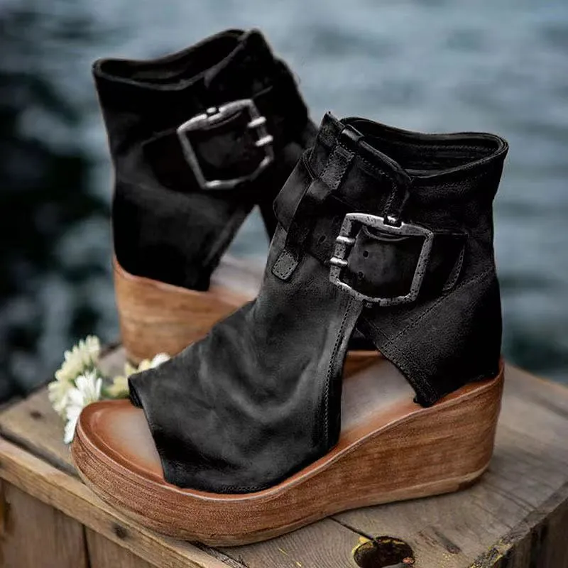 Liva | Retro-Sandalen mit Keilabsatz und Schnalle