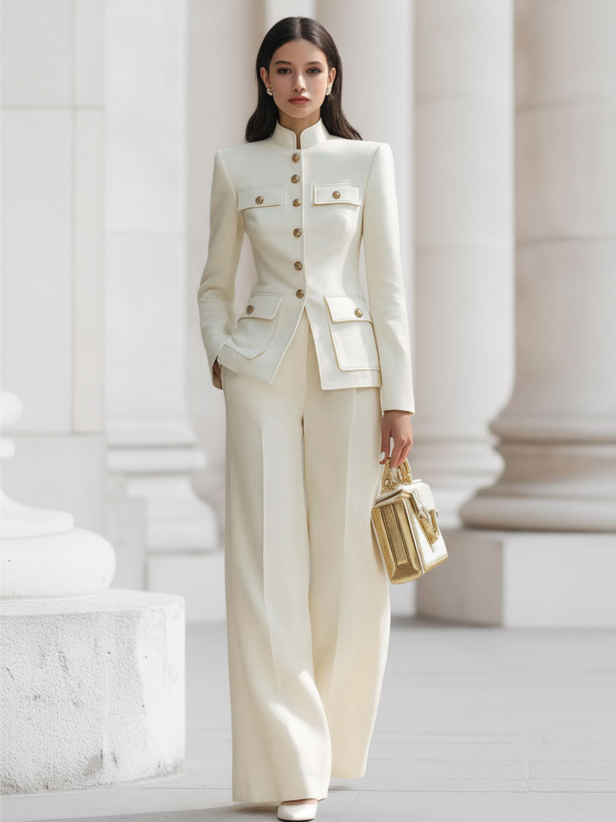 Christina - Elegant geschnittenes Kostümset in Creme mit goldenen Akzenten