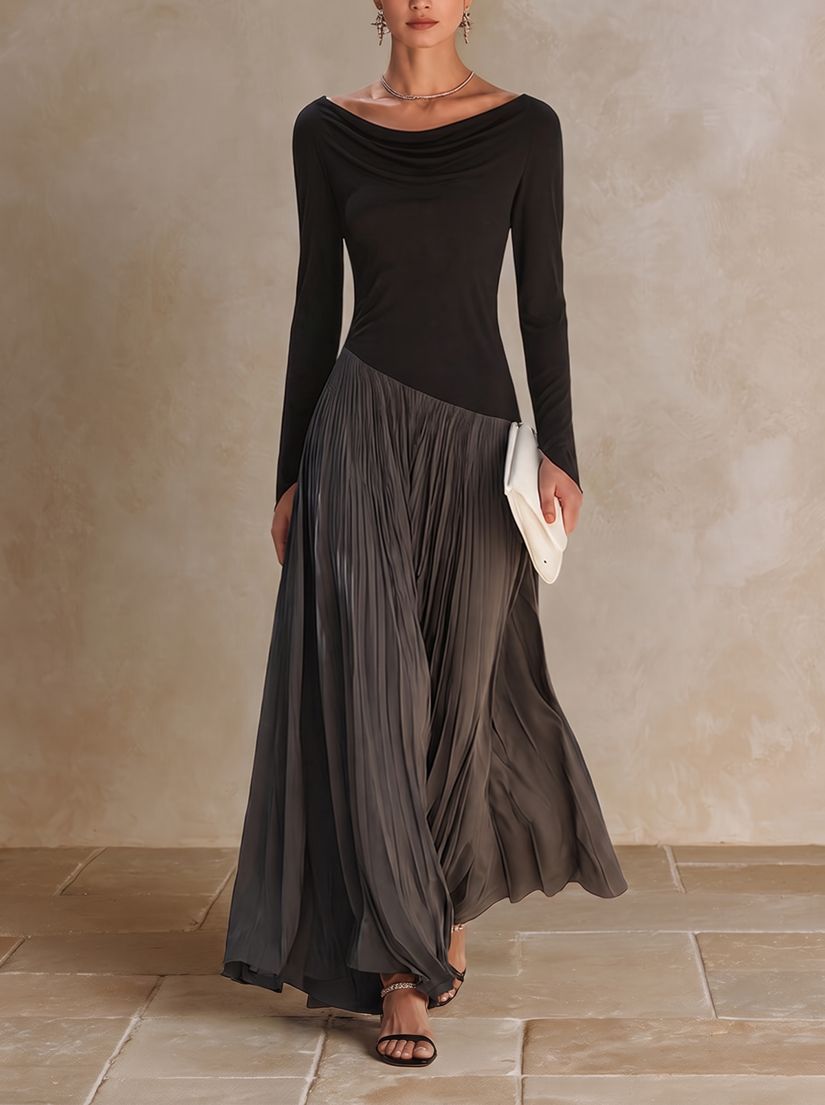 Marine | Zweifarbiges schwarz-graues plissiertes Maxikleid mit Drapierkragen