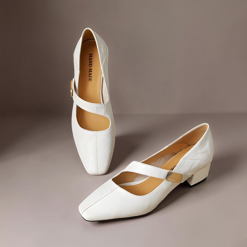 Else | Elegante Mary-Jane-Schuhe mit goldfarbener Schnalle