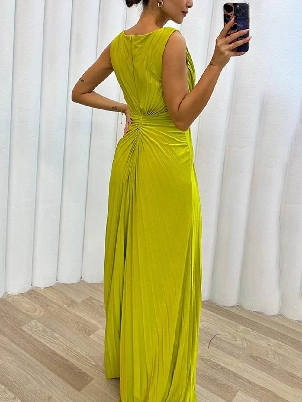 Amelia™ | Langes Plisseekleid