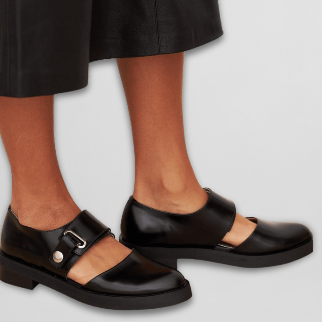 Sara - Klassische Mary-Jane-Schuhe mit verstellbarer Schnalle