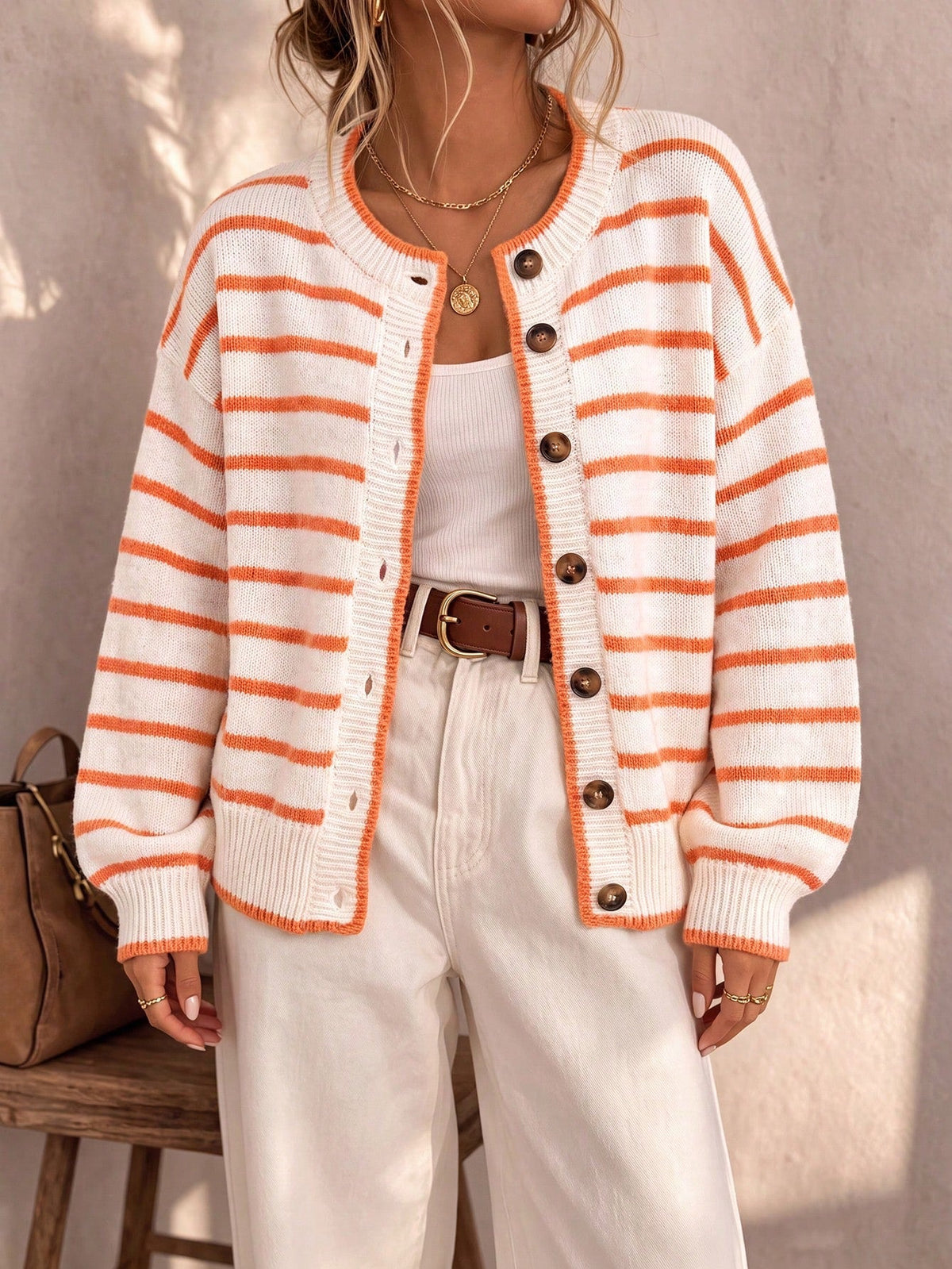 Mabel – Weiche Strickjacke mit Kontraststreifen