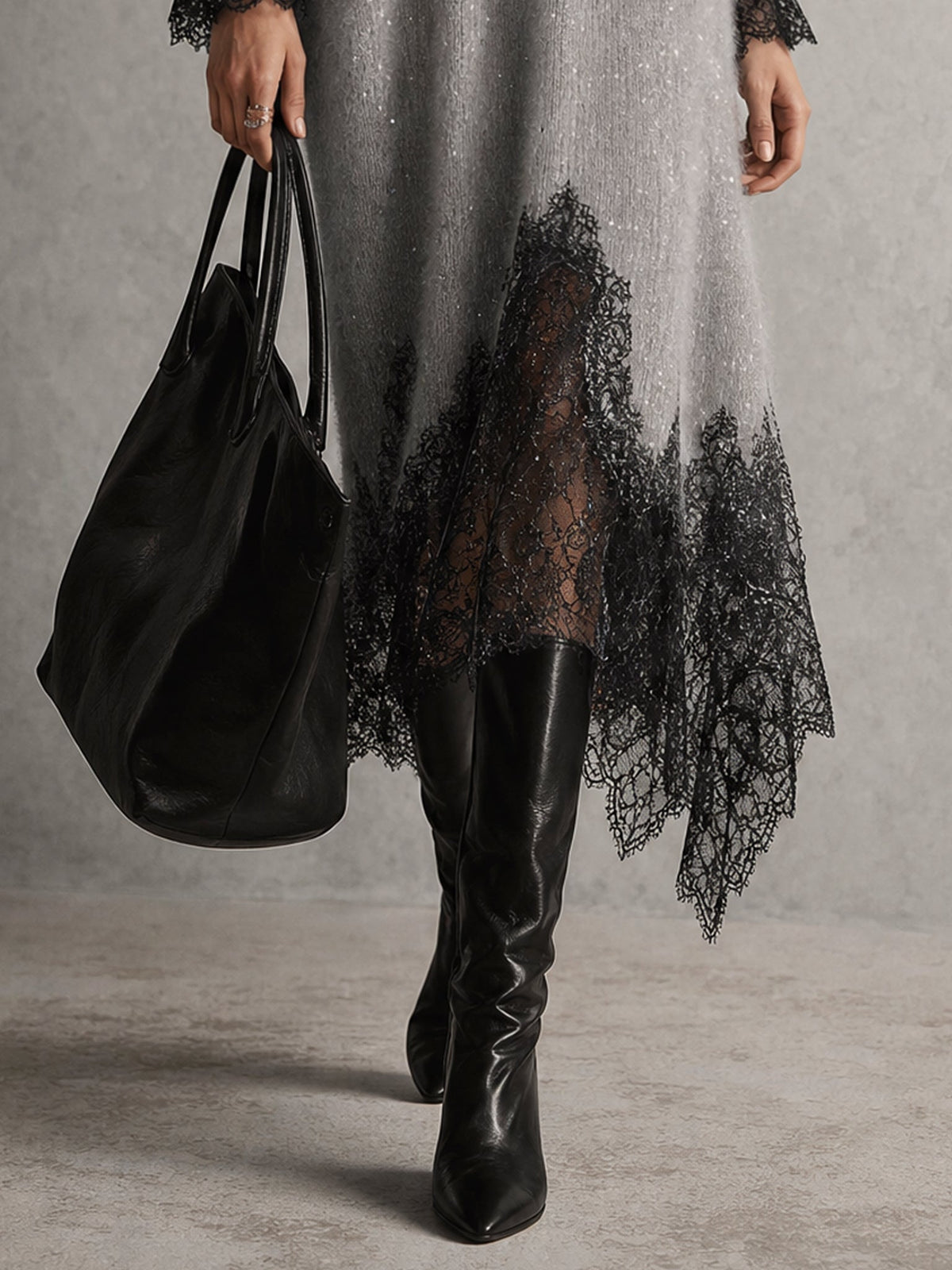 Alessia – Strick-Midikleid mit Spitzensaum
