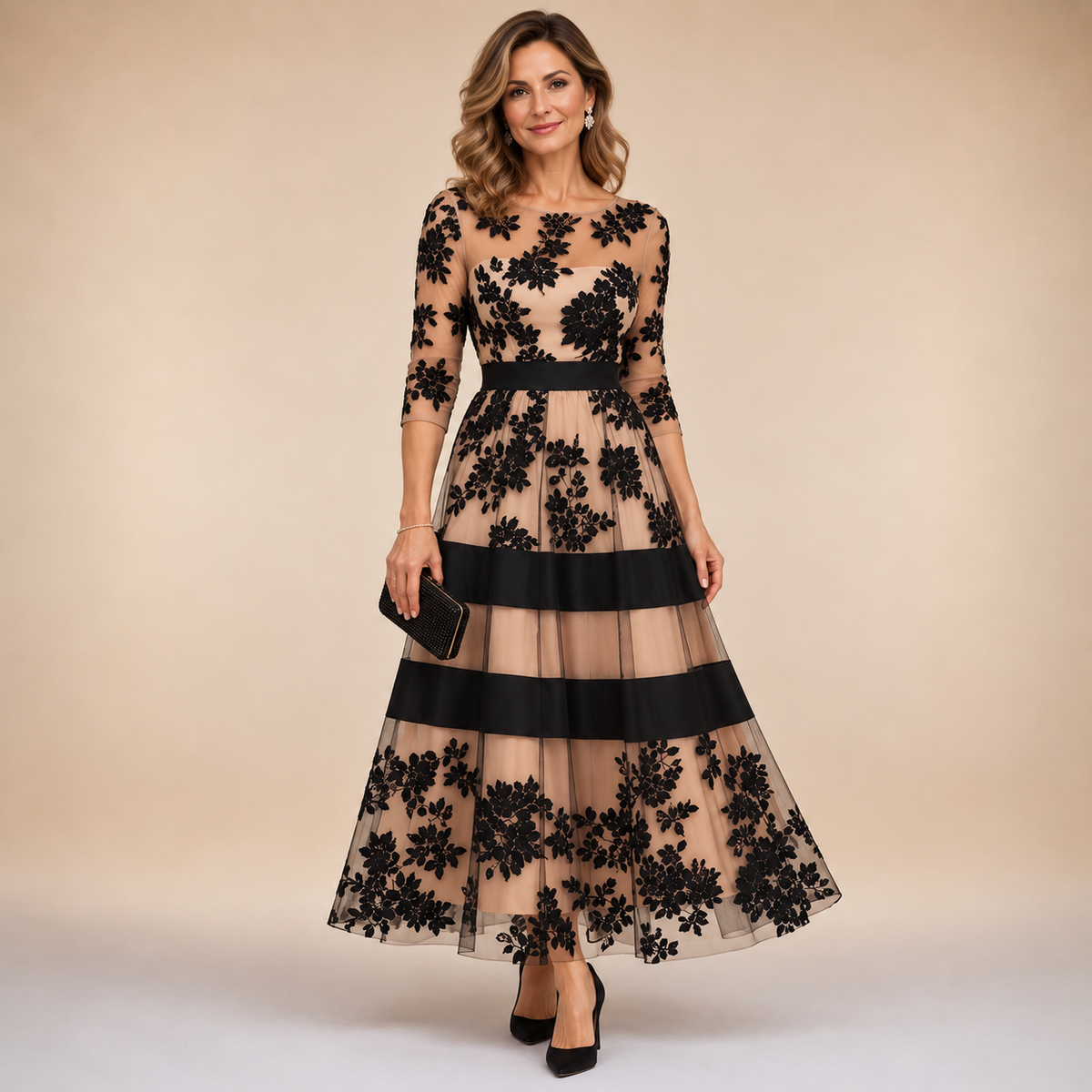 Adrielle | Elegantes Kleid mit floraler Spitze