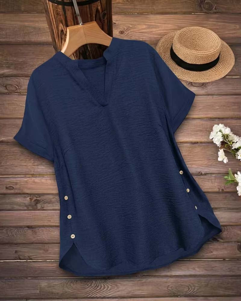 Unifarbene Bluse mit Seitenschlitz und kurzen Ärmeln