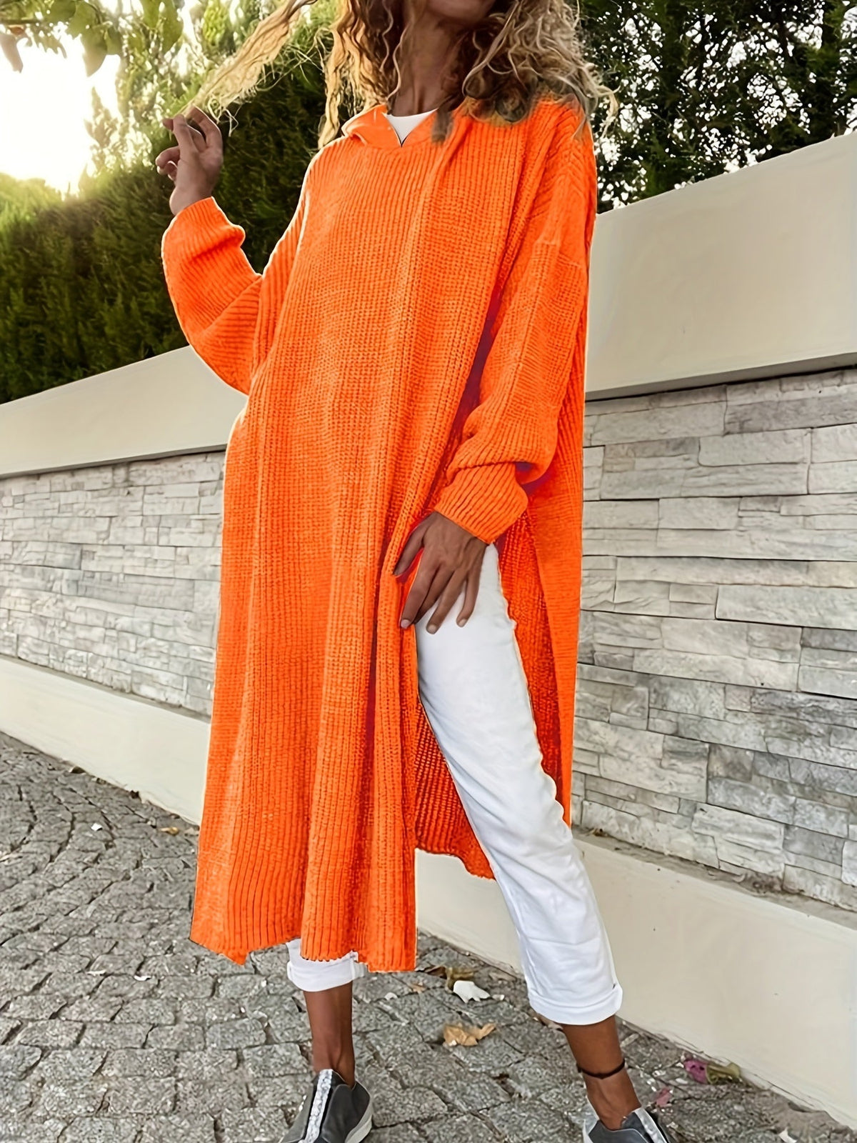 Jocelyn – Strick-Pulloverkleid mit Kapuze