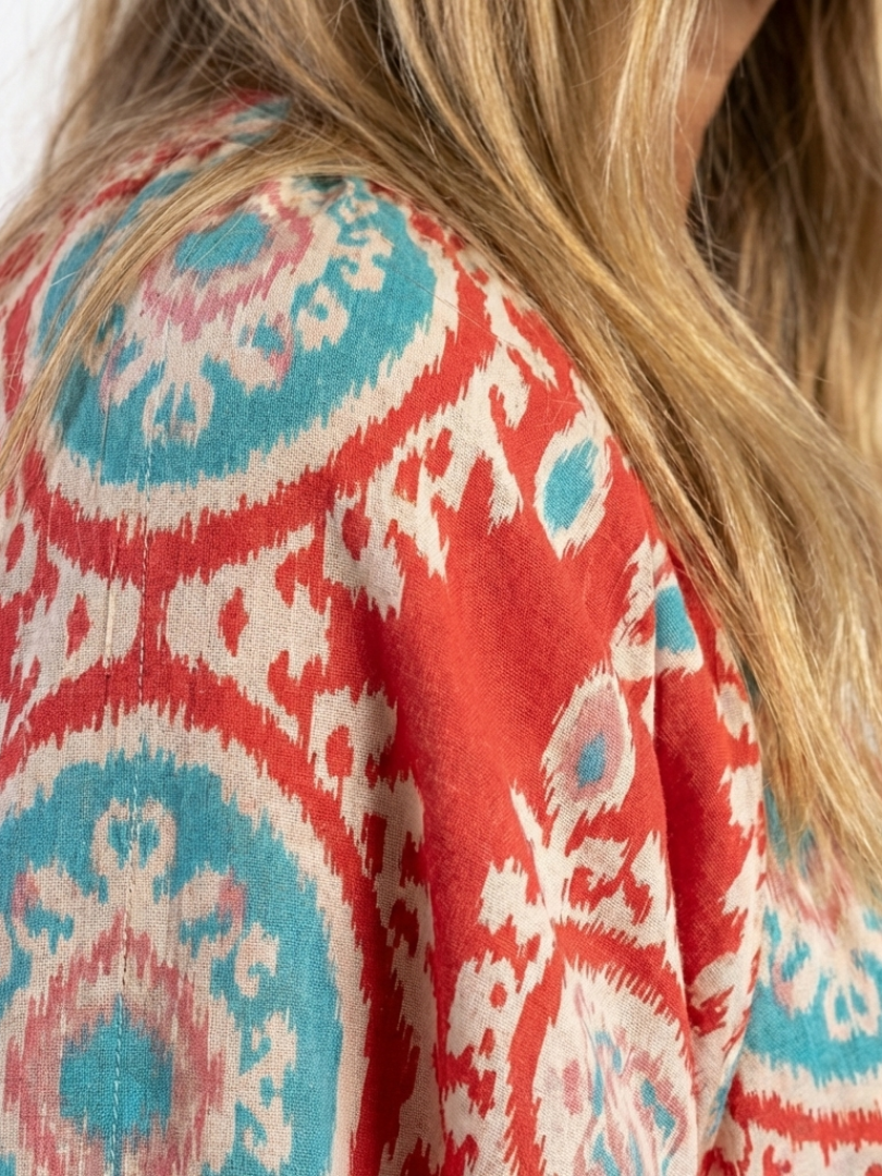 Zaria | Midi-Kleid mit V-Ausschnitt, kurzen Ärmeln und Paisley-Muster