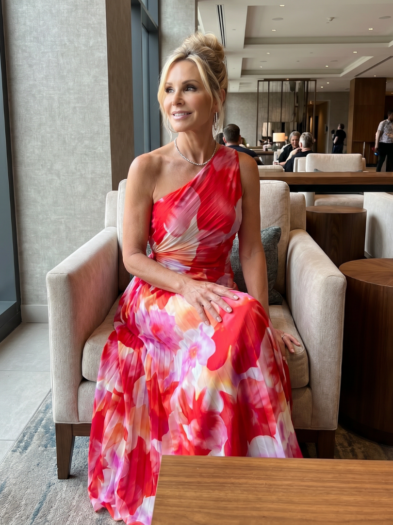 Taya | Ein-Schulter-Kleid mit plissiertem Mieder Midikleid