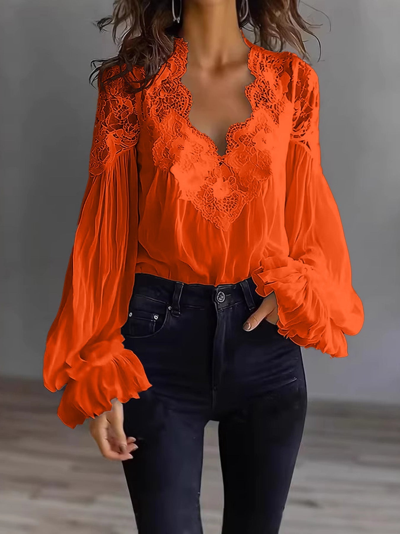 Joelle | Elegante Spitzenbluse mit Puffärmeln