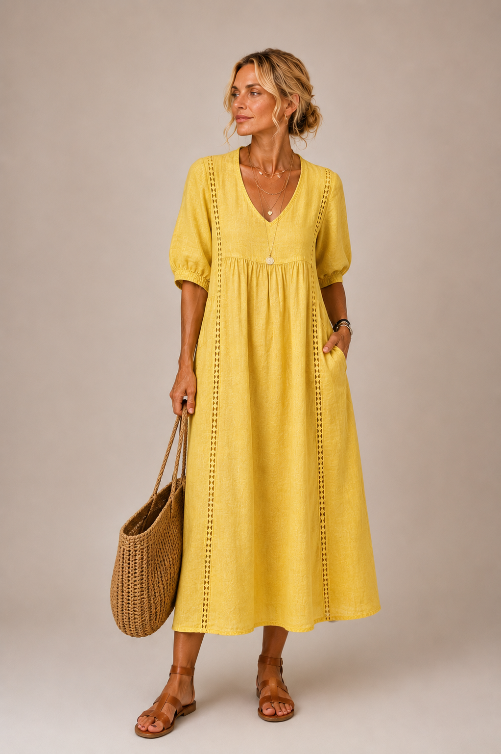 Lina – Leichtes Midikleid mit V-Ausschnitt
