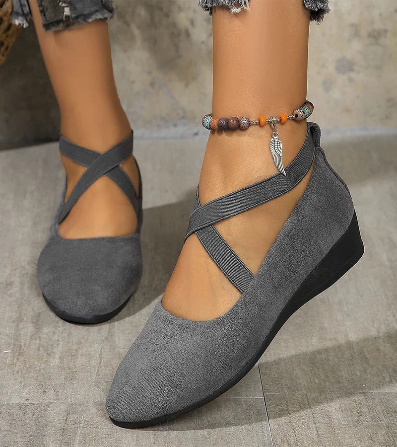 Phyllis | Geschlossene Schuhe mit Keilabsatz