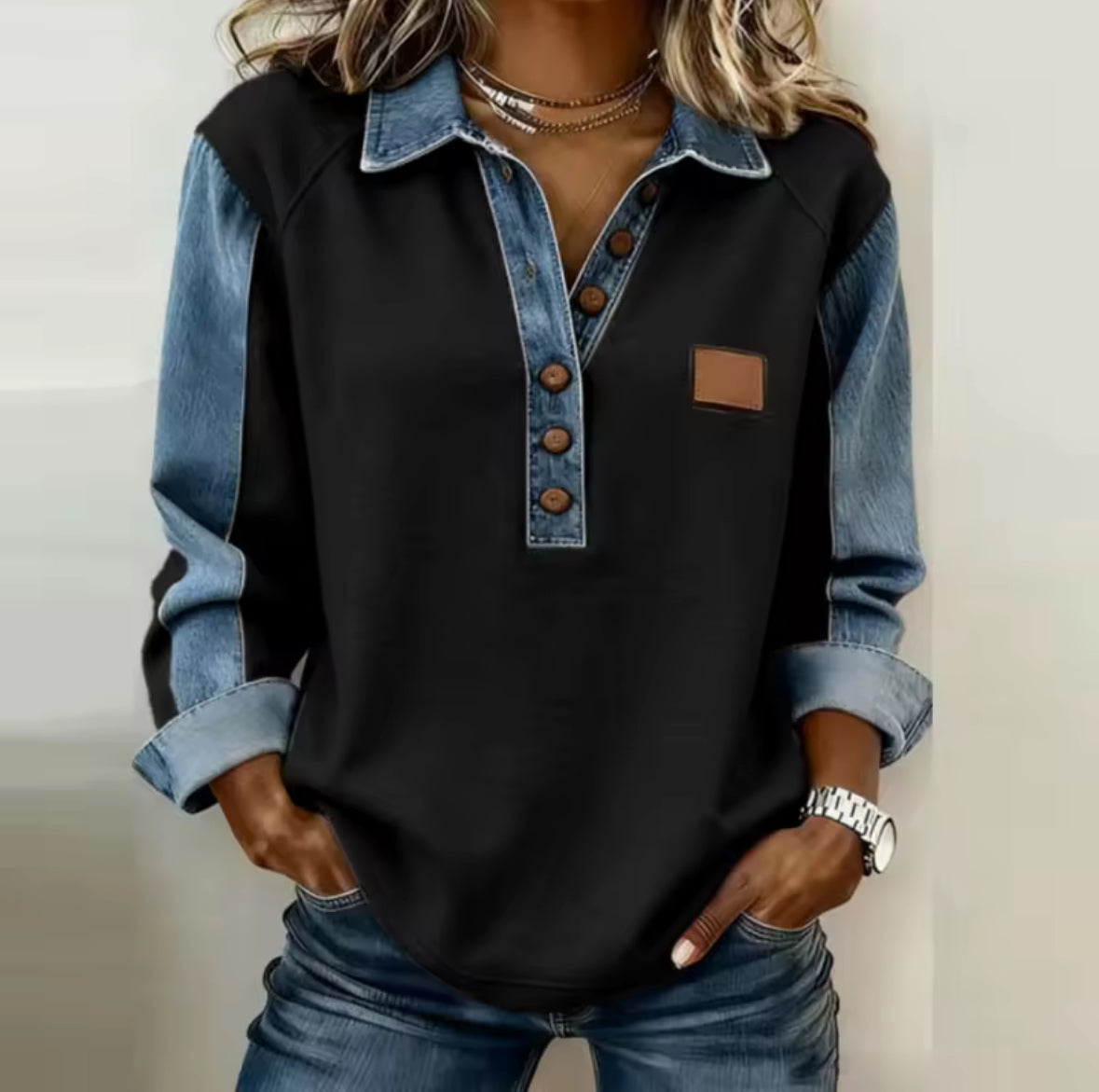 Voxanne™ | Pullover mit Denim-Kragen