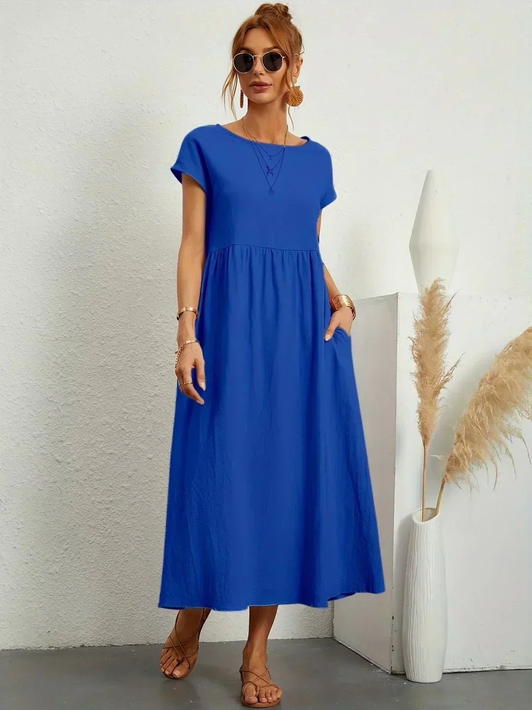 Nerys | Atmungsaktives weißes Midikleid