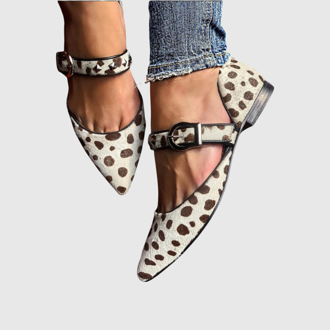 Emery - Mary-Jane-Schuhe mit Nieten