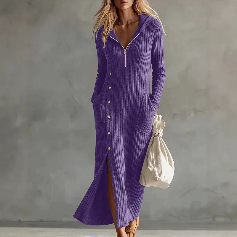 Marcie – Geripptes Midi-Kapuzenkleid