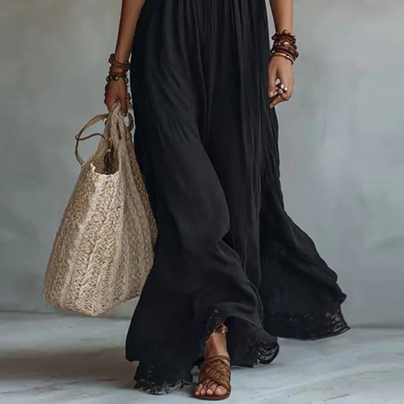 JADE | Rückenfreies Spitzen-Maxikleid mit Neckholder
