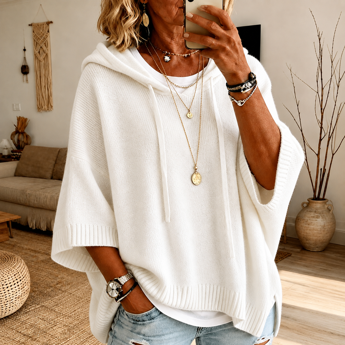 Adeline | Poncho-Pullover mit Kapuze in Weiß