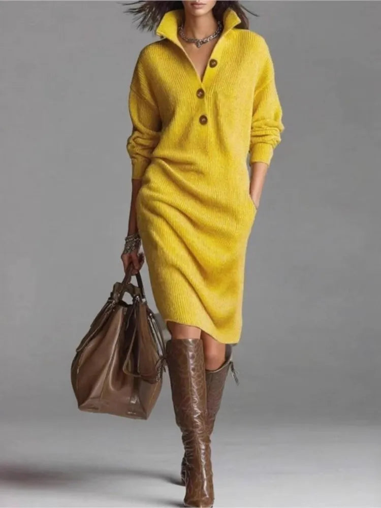 Olga – Geripptes Strick-Pulloverkleid