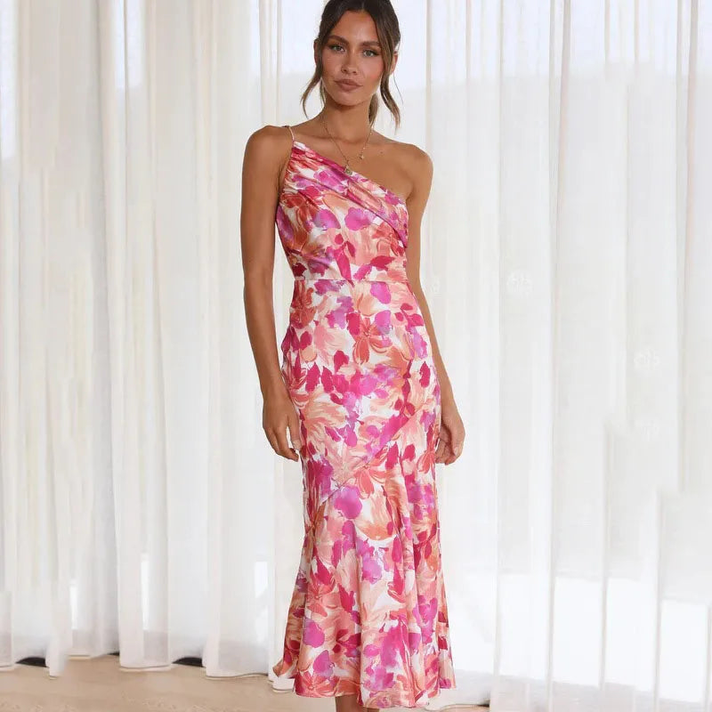 DAGMARA I SCHULTERFREIES GEBLÜMTES KLEID