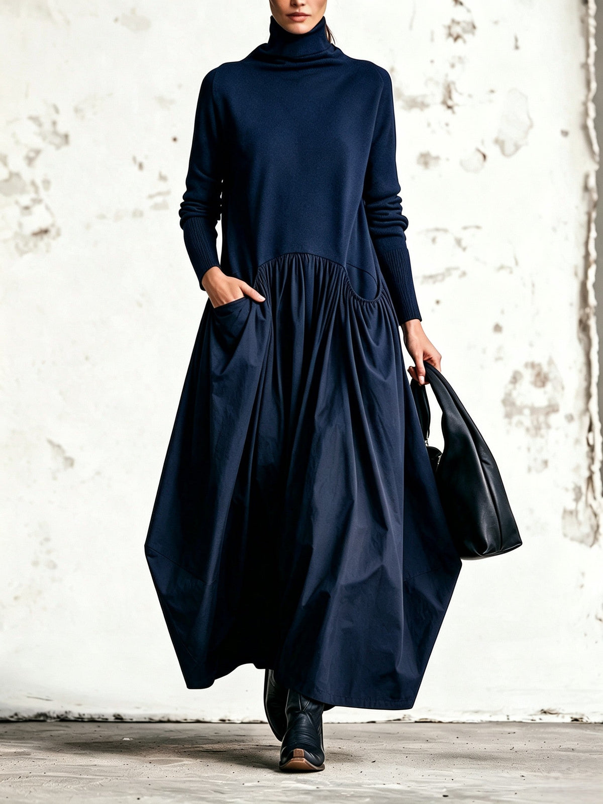 Odette | Schwarzes Oversize-Maxikleid mit Stehkragen