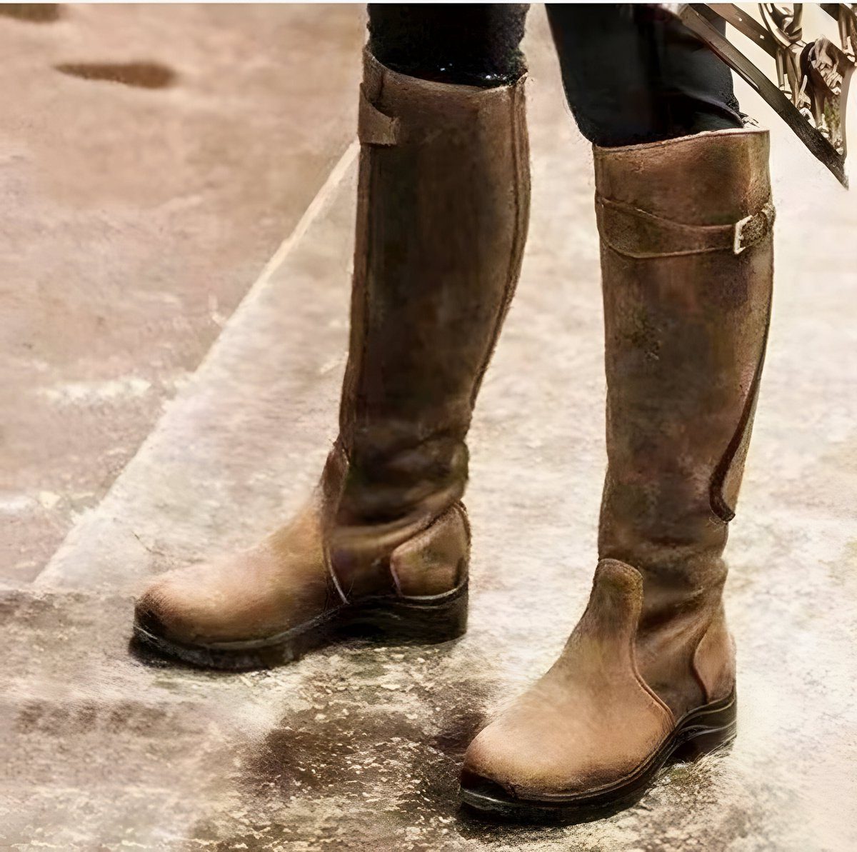 Mary | Kniehohe Leder-Reitstiefel mit Schnallenriemen für Damen