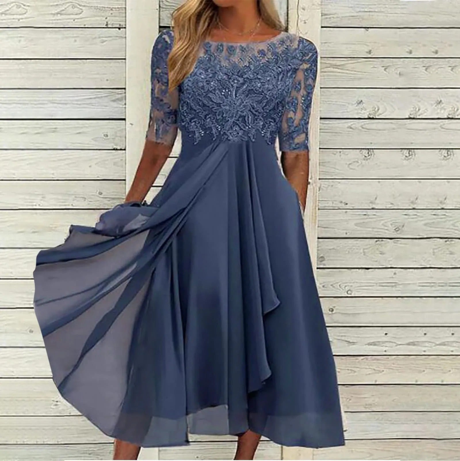 Harper™ | Elegantes Midikleid aus Spitze